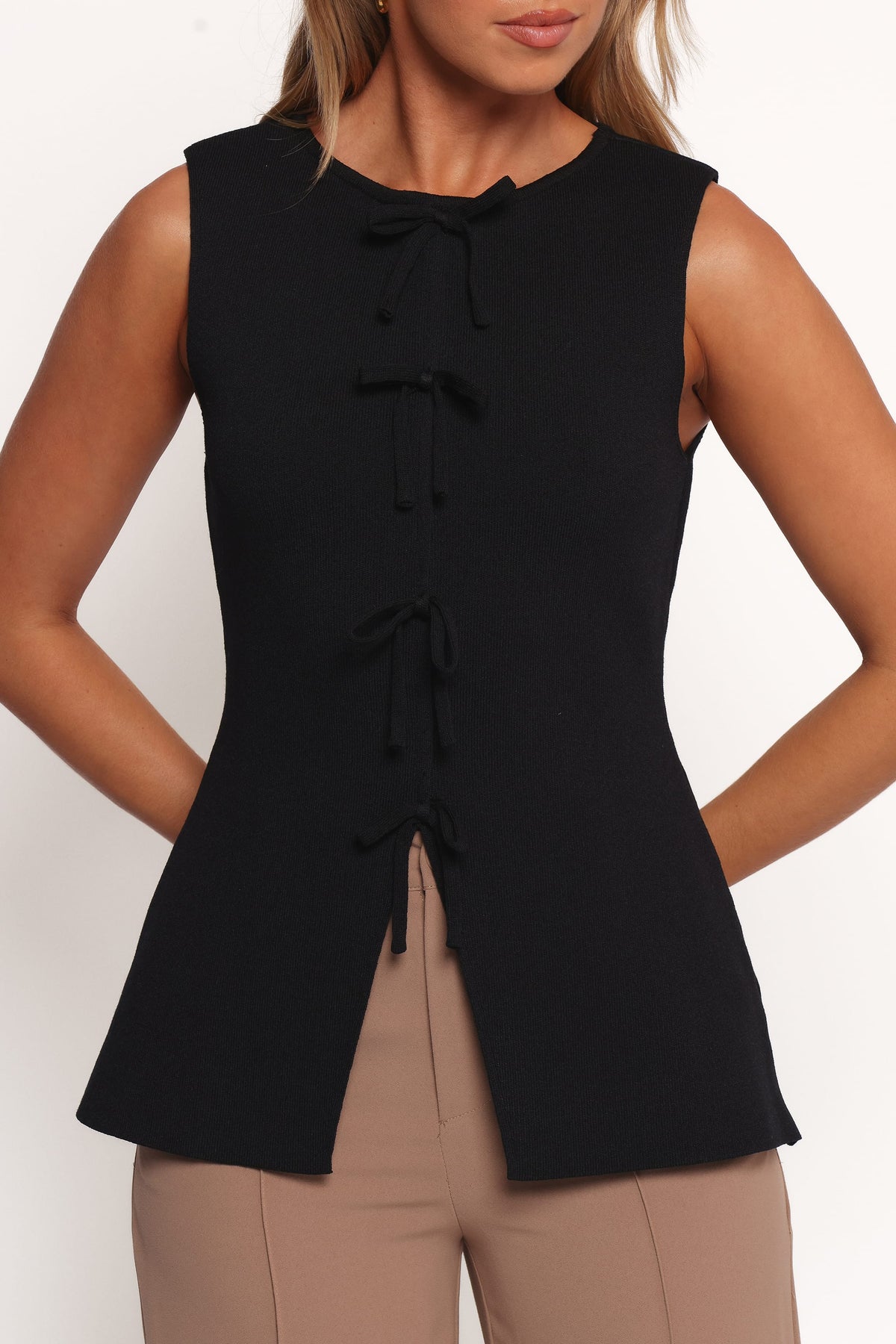 Milani Bow Knitted Top - Black