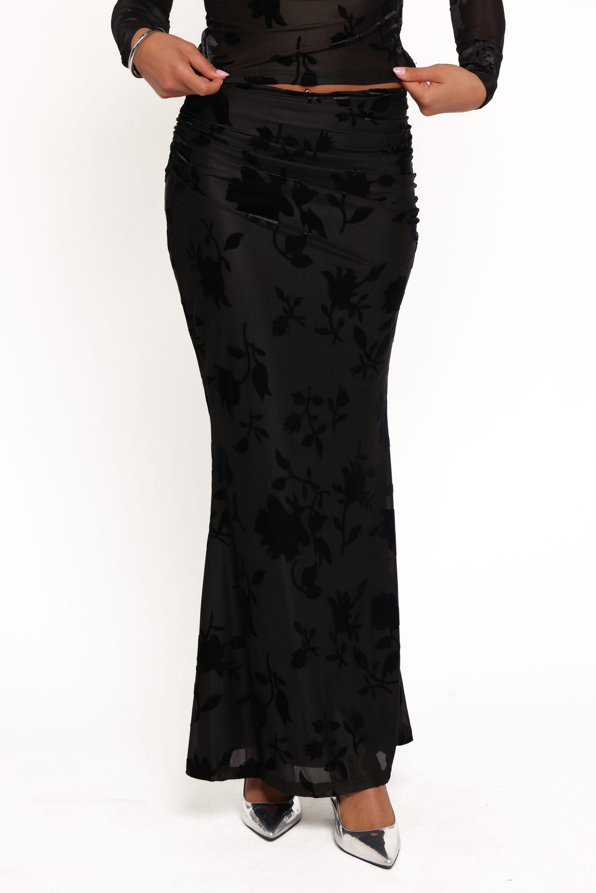 Emily Burnout Velvet Skirt - Black