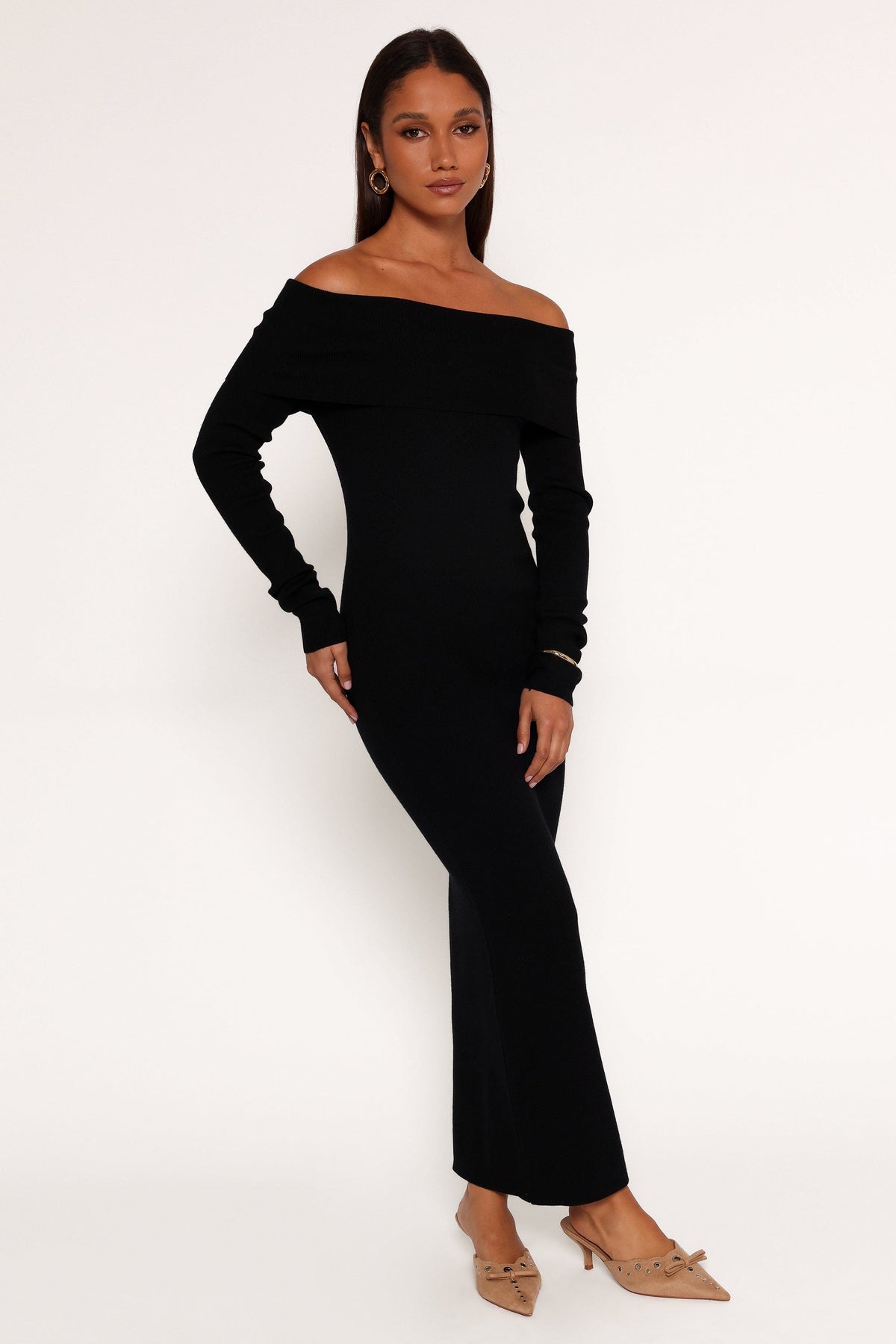 Archie Off the Shoulder Midi Dress - Black