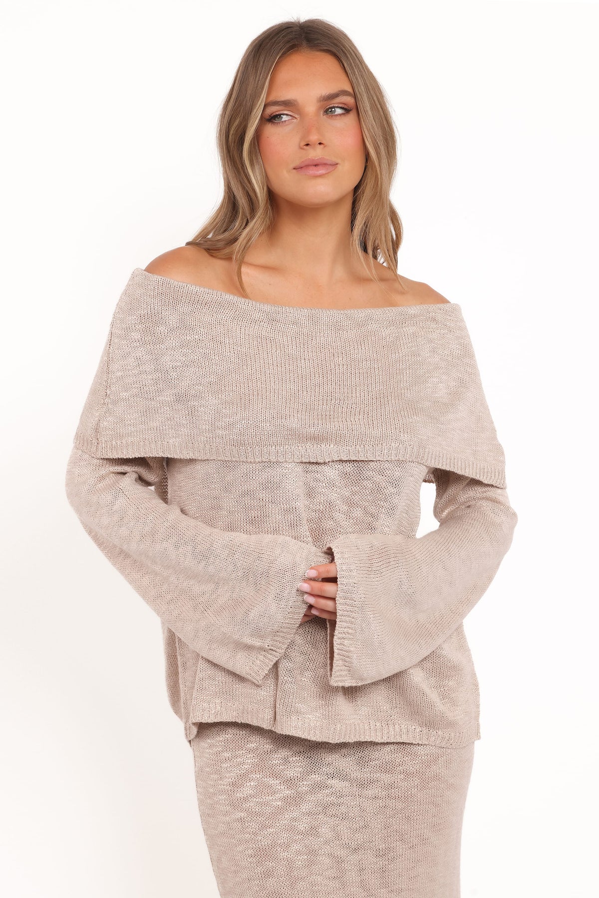 Indya Off Shoulder Top - Oatmeal