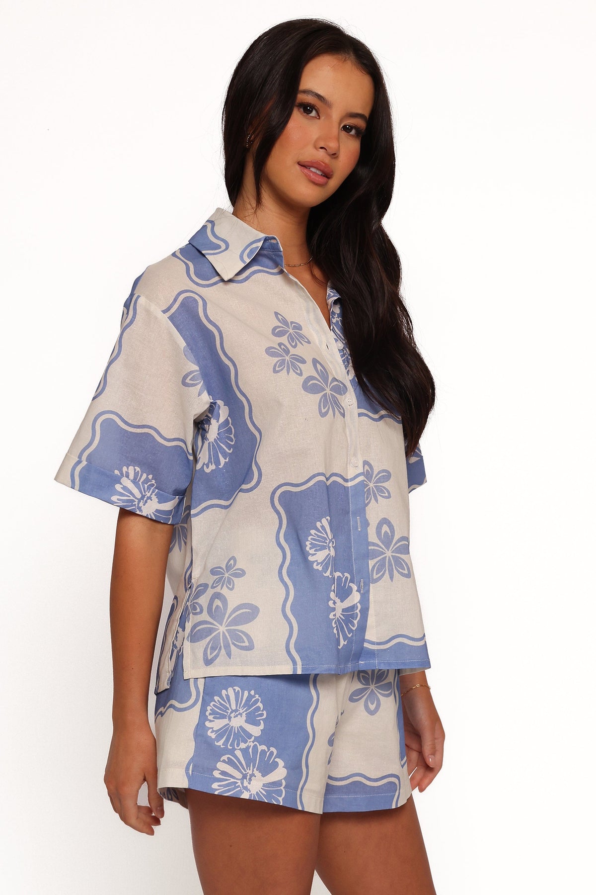 Shellie Short Sleeve Shirt - Blue Dahlia